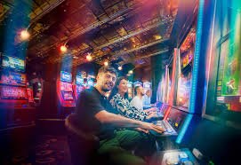 Tampilan antarmuka permainan togel di platform oyo288 dengan kalender pengundian dan hasil